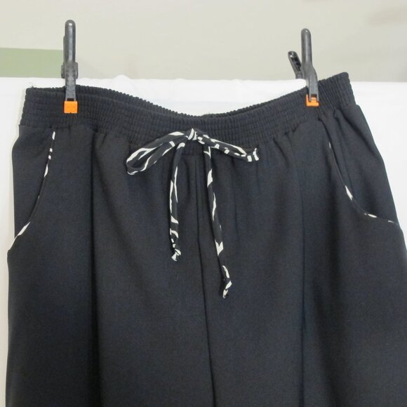 Popovitch Studio black pants with black and white detail  P - Picture 3 of 4